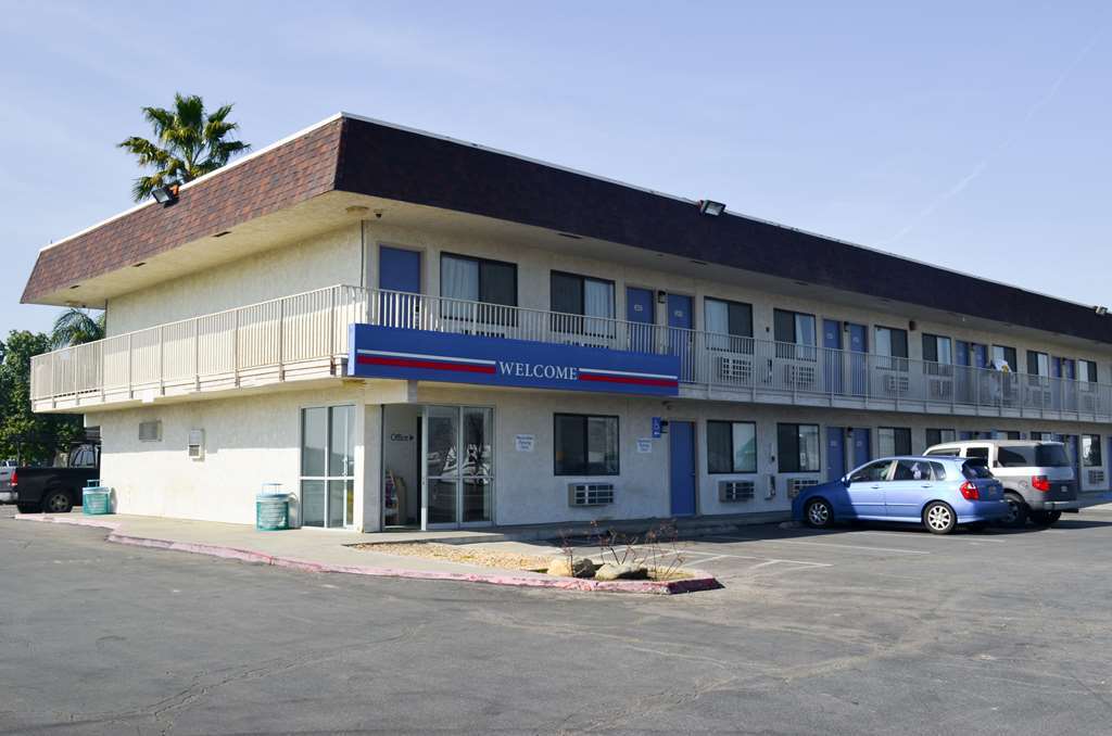 Motel 6 Lost Hills / Buttonwillow Racetrack Zewnętrze zdjęcie